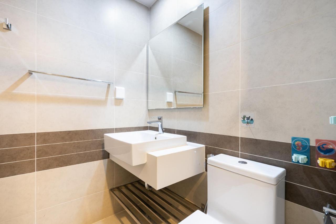 River Inn Apartment With Pool & Gym Ho Či Minovo Město Exteriér fotografie